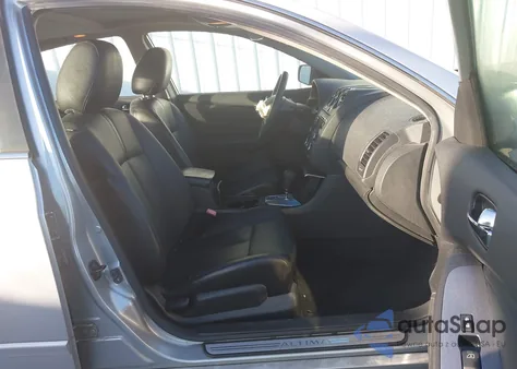 2010 Nissan Altima 2.5 S from USA, damaged, VIN 1N4AL2AP6AN461491